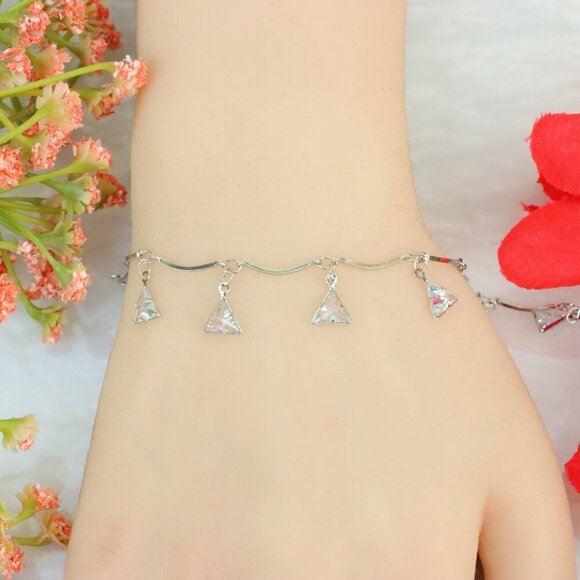 "New Beautiful Design Bracelet for Women/Girls, Gift, B808 - Picture 6 of 10